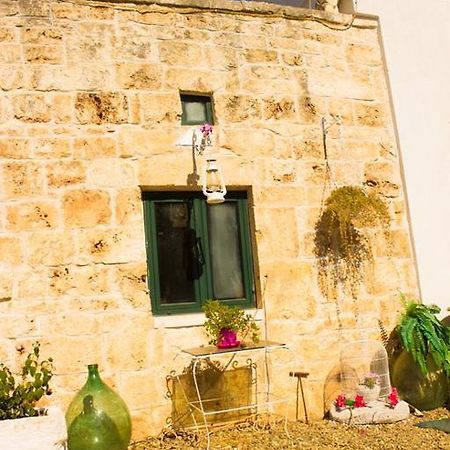 Borgo Degli Artisti Villa ออสตูนี ภายนอก รูปภาพ